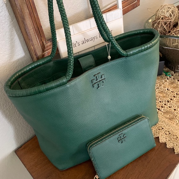 New 🍭 Tory Burch Taylor large tote &  wallet - Picture 9 of 9